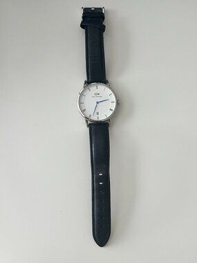Daniel Wellington Dapper Sheffield Watch | Silver 34mm | Blue Hands & Date